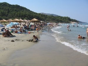 ROSSOGREMOS BEACH